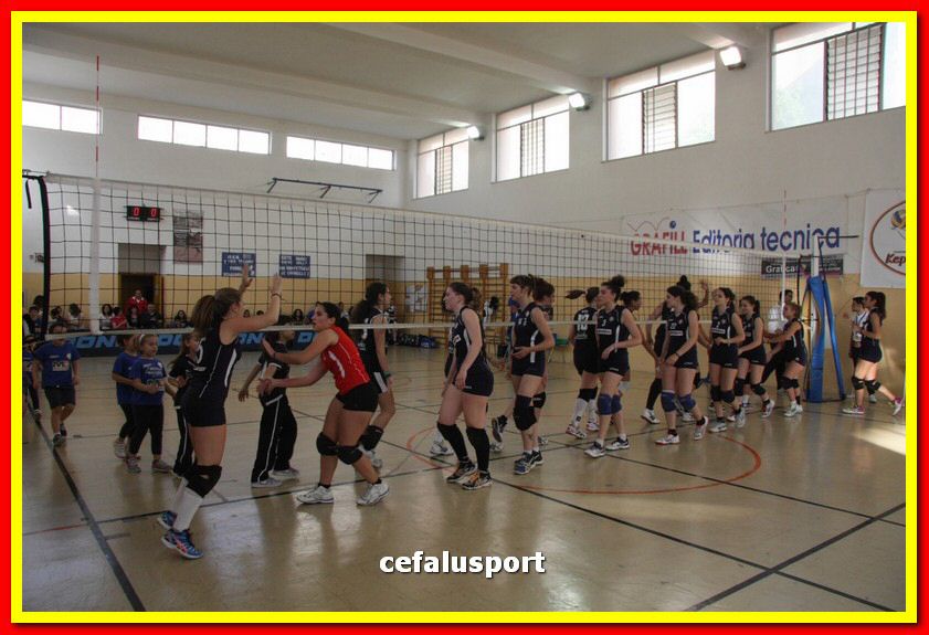 150523 volley 238_tn.jpg